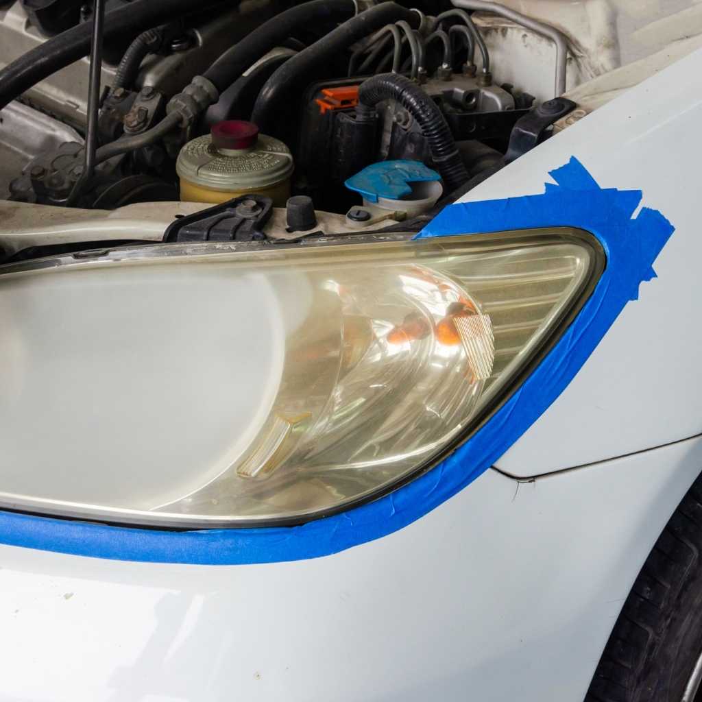 Araç Farlarındaki Sararma Sorunu ve Nedenleri